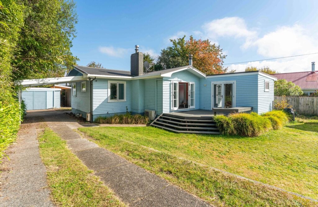 16 Matipo St Taupō (1)