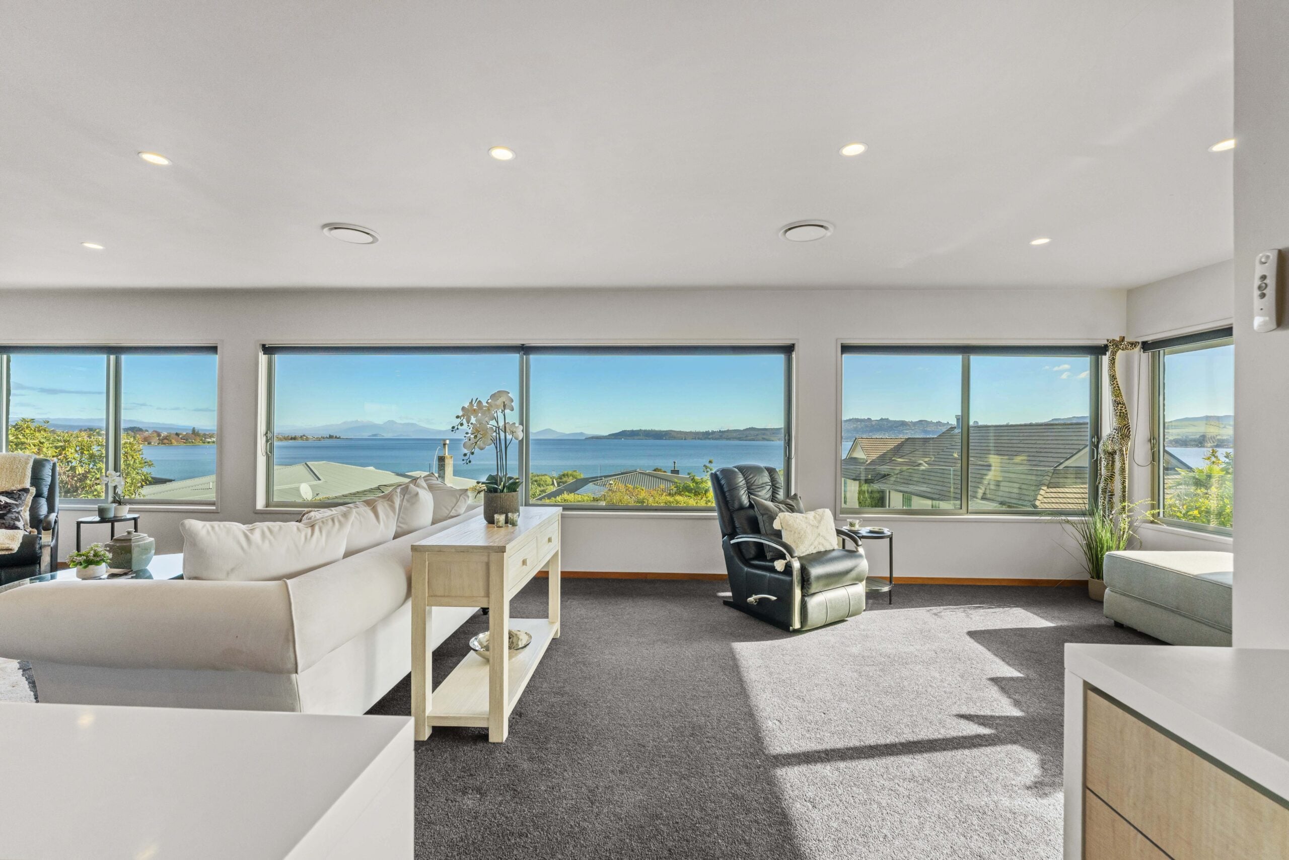 174 Lake Tce Hilltop (11)