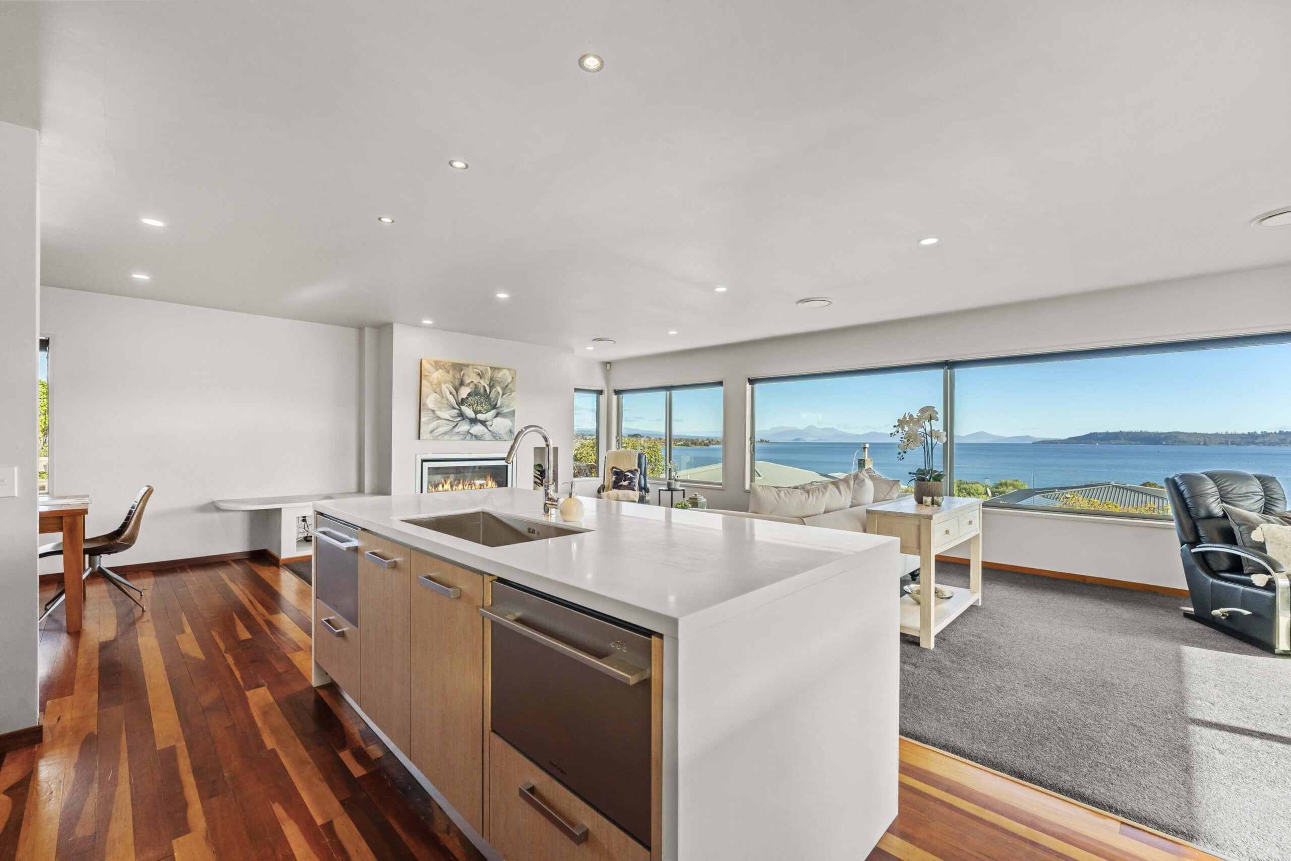 174 Lake Tce Hilltop (13)