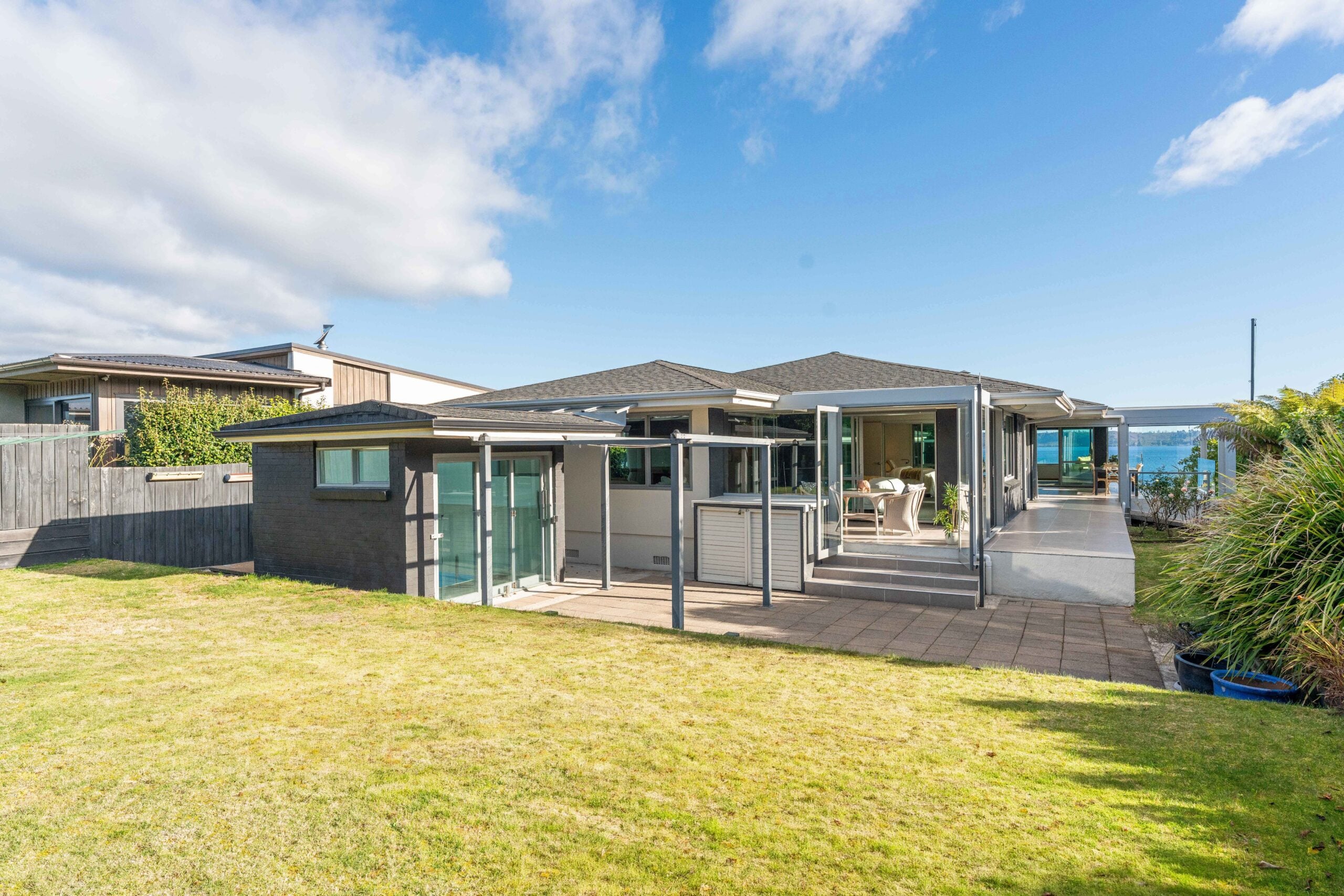 174 Lake Tce Hilltop (32)