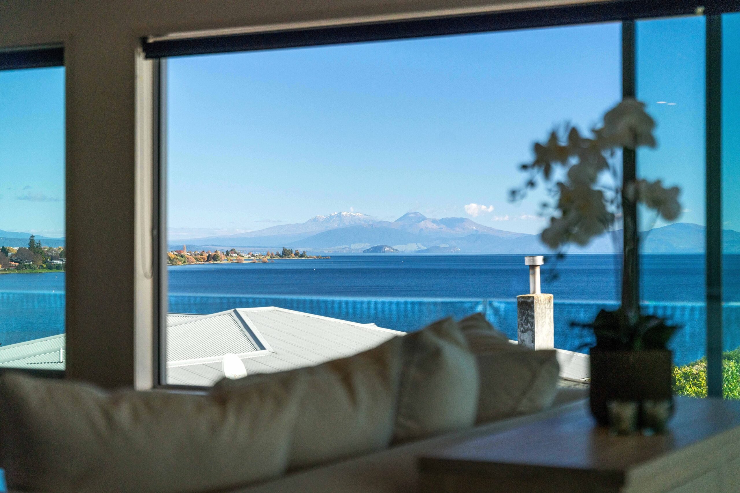 174 Lake Tce Hilltop (8)