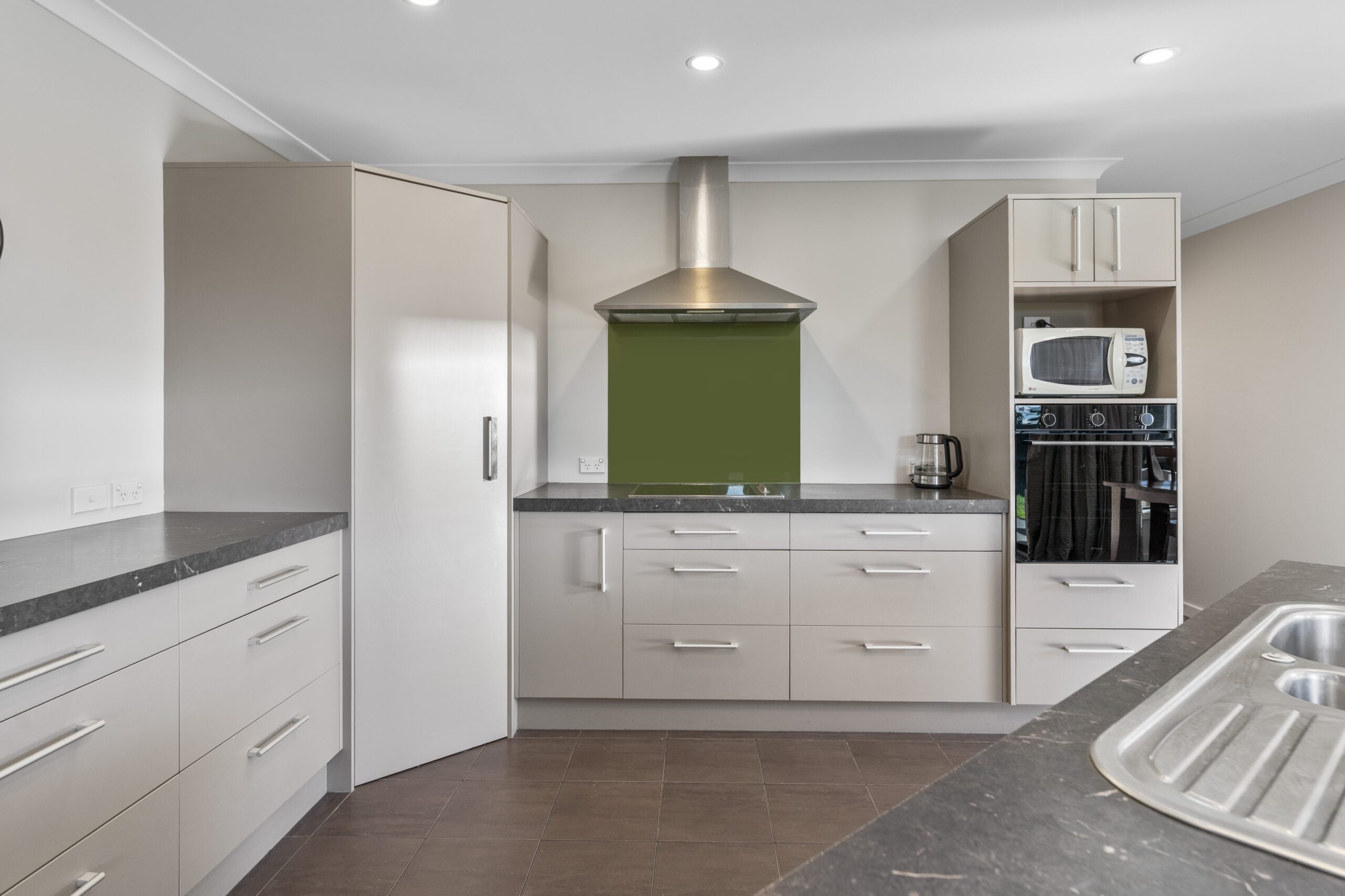 8 Brompton Cl Richmond Heights (21)